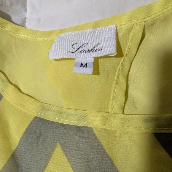 Sheer Women's medium Grey and Yellow Chevron Blouse with open back EUC - Picture 3 of 6